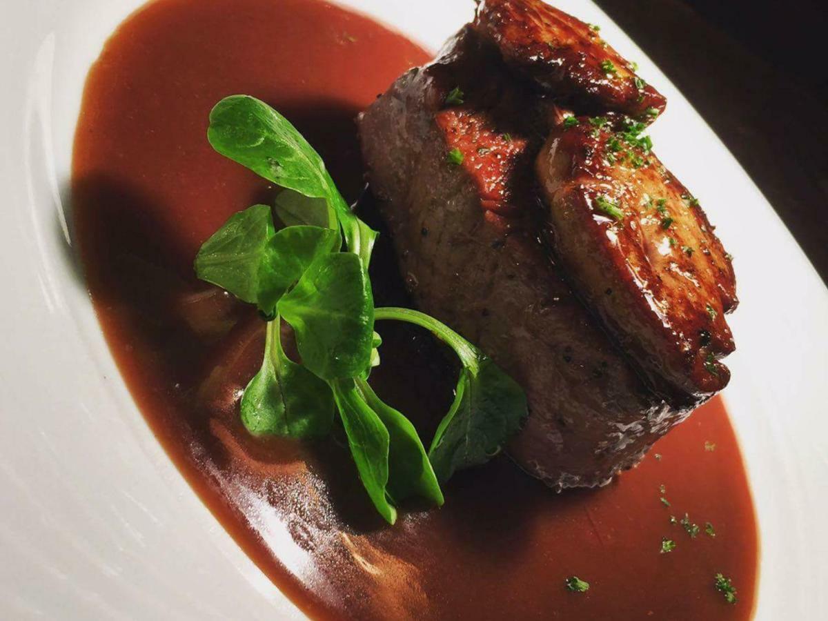 The Fountain Inn Hendy 외부 사진